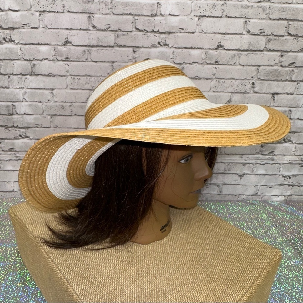 Time and Tru Striped Women's Sun Hat One Size Tan White Beach Floppy Hat NEW - Picture 8 of 11